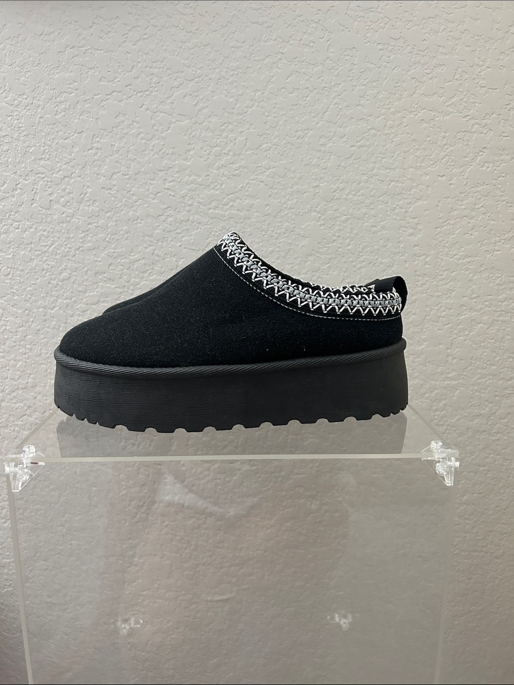SHEIN Black Platform Slip-On with White Zigzag Trim